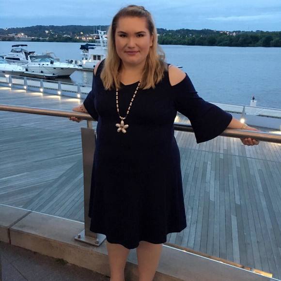 Meet your Posher, Kelly - Picture 1 of 1